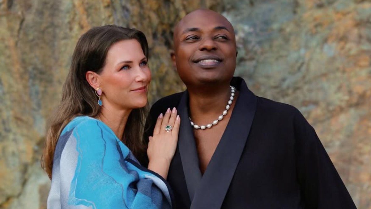 Sin miedo (ni pena al qué dirán), Marta Luisa de Noruega y su esposo, el chamán Durek Verrett, protagonizan un reality sobre esoterismo Sin miedo (ni pena al qué dirán), Marta Luisa de Noruega y su esposo, el chamán Durek Verrett, protagonizan un reality sobre esoterismo