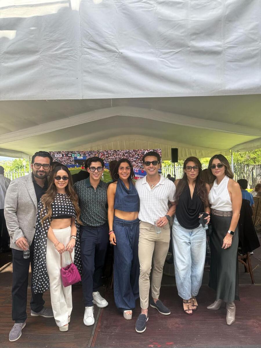 Erik Rodríguez, Fanny Guzmán, Diego Cruz, Graciela Pérez, Diego Felix, Ximena Camarillo y Fernanda Menduett.