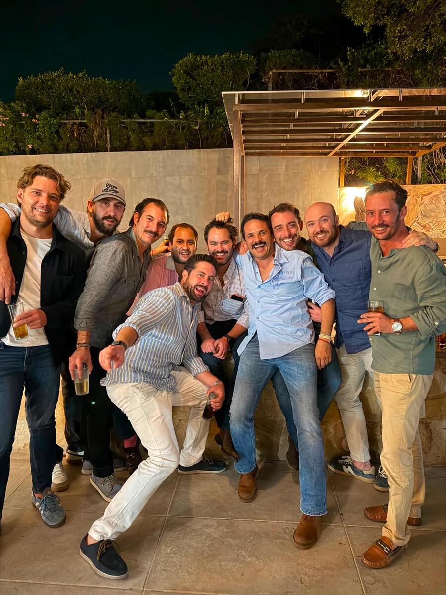 Lawrence Hudler, Eduardo Kolhman, Alexis Solley, Roy Talavera, Humberto Cavazos, Teodoro Alonso, Andrés Santos, Mario Canales, Francisco Bugallo y Erik Walz.