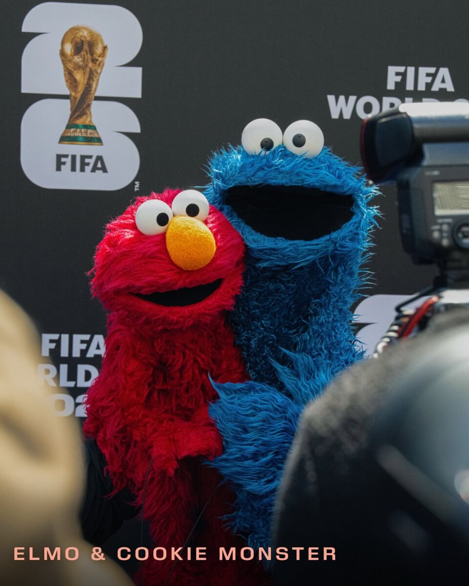 Elmo y el Come Galletas.