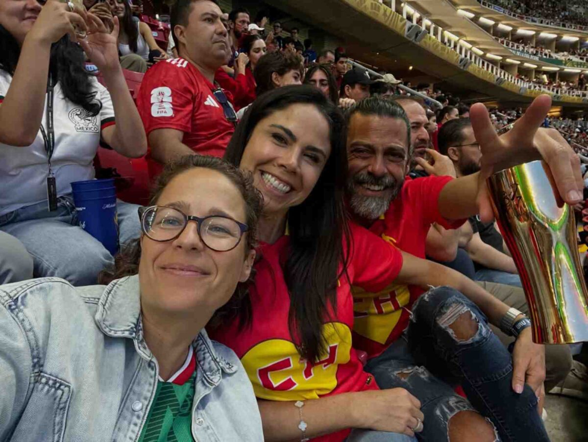 Paola Rojas y Jorge Manuel Suárez Azcargota hicieron pública su relación y no ocultan su felicidad.