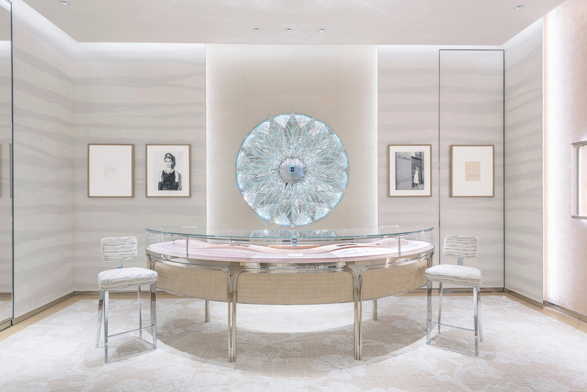 La boutique combina el ADN de Tiffany & Co. con el talento de destacados diseñadores mexicanos.